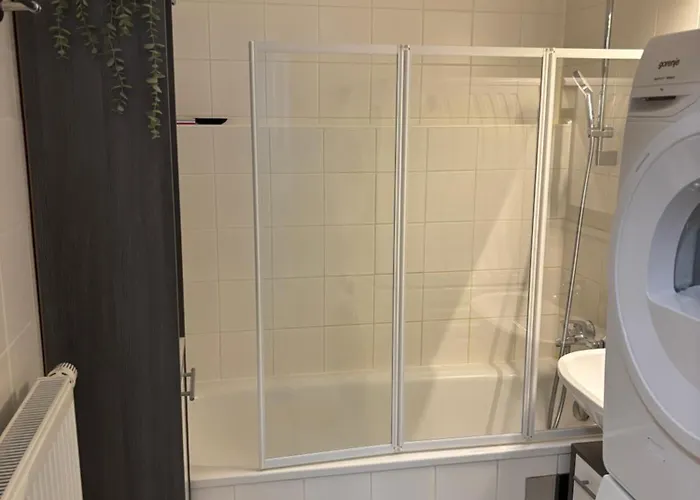 Cozy 2-room Private Near U1 Subway Apartamento *