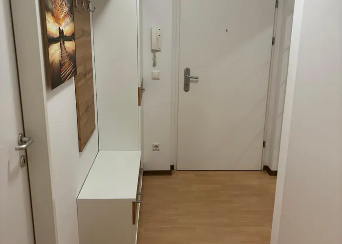 Cozy 2-room Private Near U1 Subway Apartamento Viena